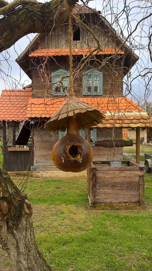 Appartement Stara Iza à Selisce Sunjsko Extérieur photo